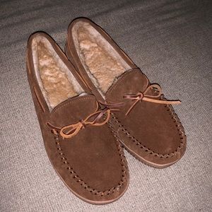 Men’s moccasin style slippers